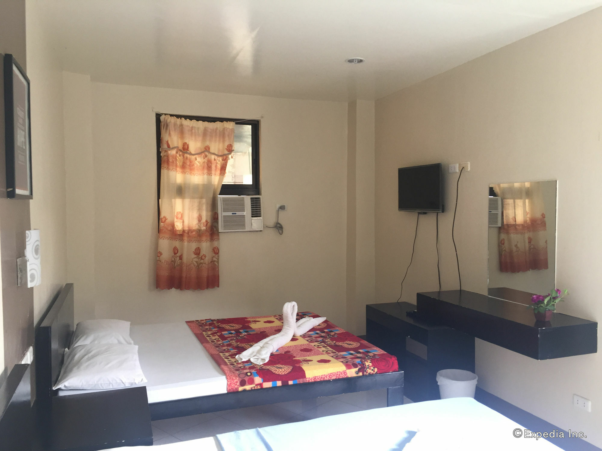 Richdel Hotel Resort Мактан Экстерьер фото